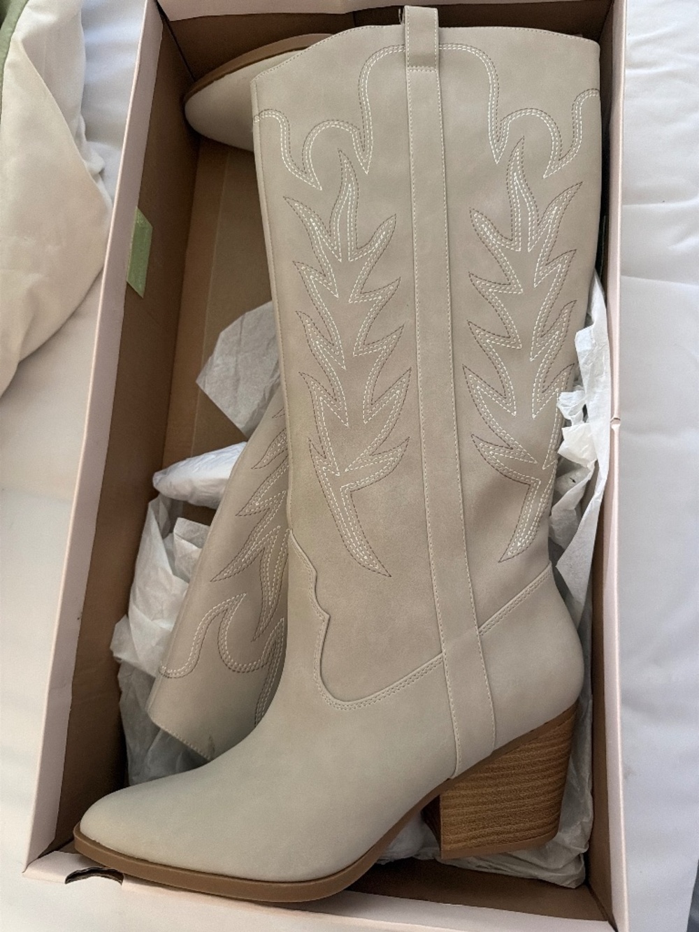Lauren Conrad boots